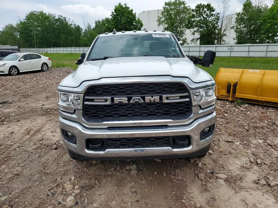 2022 RAM 2500 TRADESMAN  