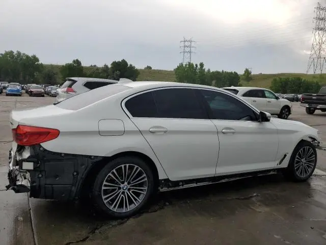 2020 BMW 530XE   