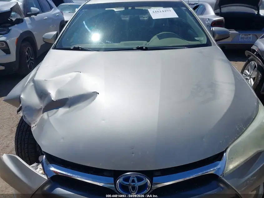 2015 TOYOTA CAMRY HYBRID LE