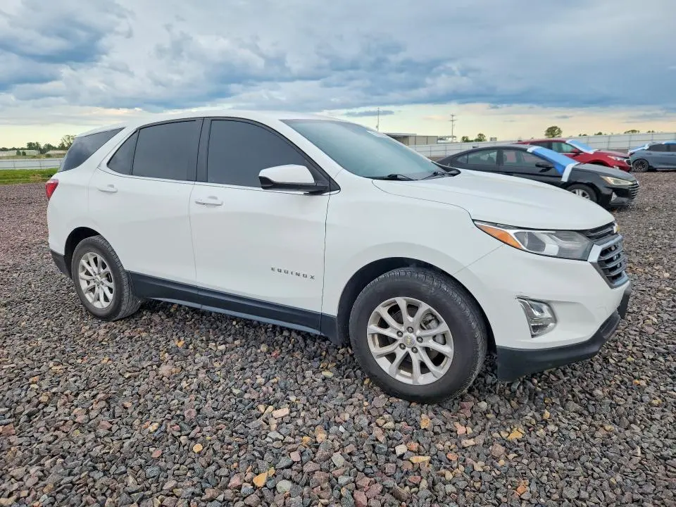 2021 CHEVROLET EQUINOX LT  