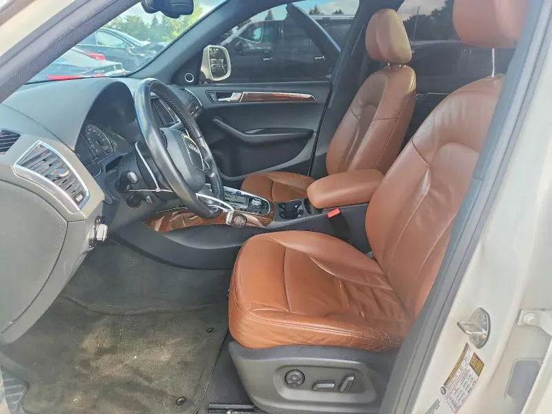 2010 AUDI Q5 PREMIUM PLUS  