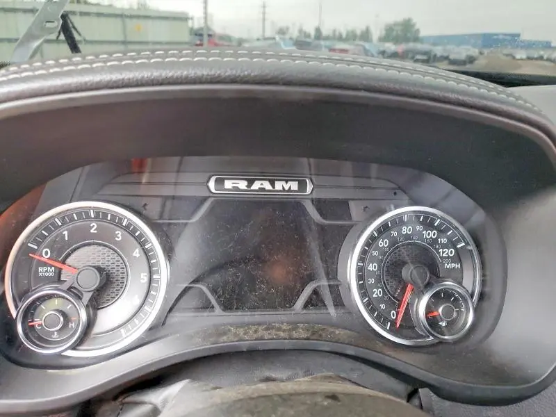 2024 RAM 1500 LARAMIE  