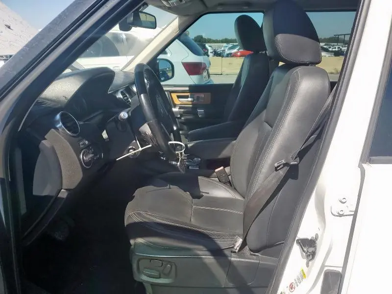 2016 LAND ROVER LR4 HSE LUXURY  