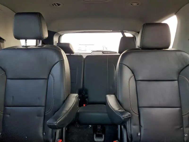 2019 CHEVROLET TRAVERSE RS  