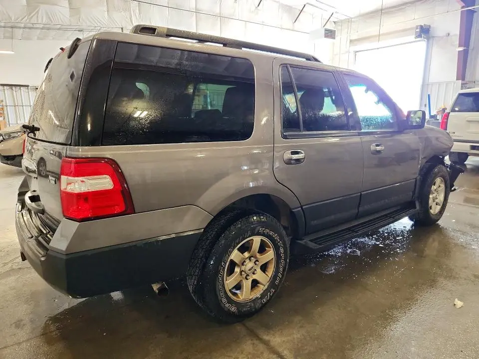 2011 FORD EXPEDITION XL  