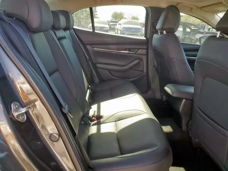 2020 MAZDA 3 PREMIUM  