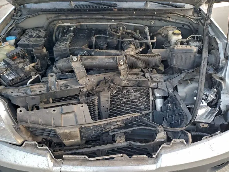 2017 NISSAN FRONTIER S  