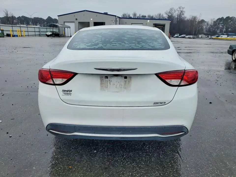 2016 CHRYSLER 200 LIMITED  