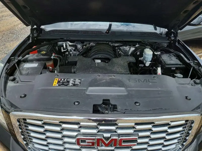 2018 GMC YUKON XL DENALI  