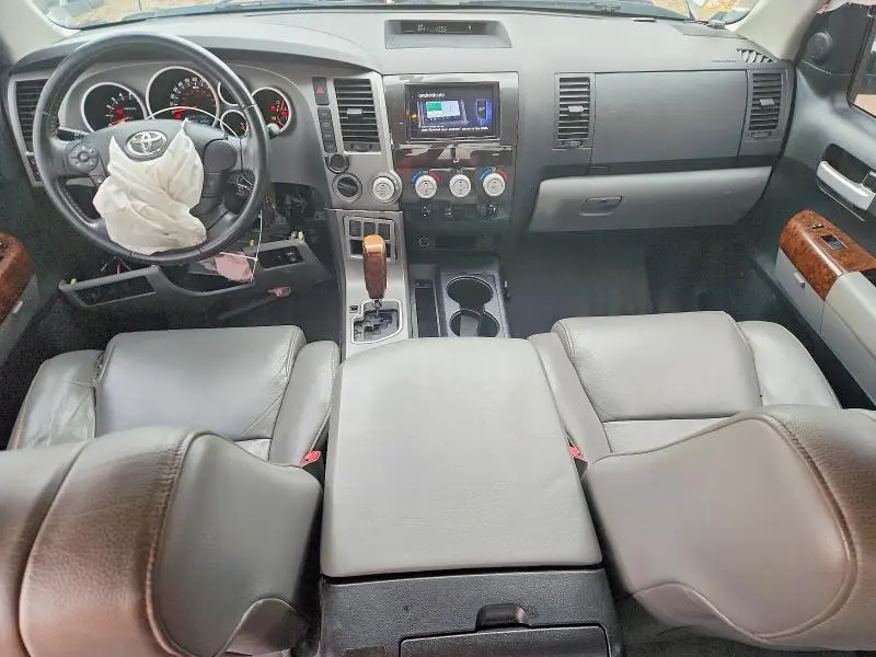 2010 TOYOTA TUNDRA DOUBLE CAB LIMITED  