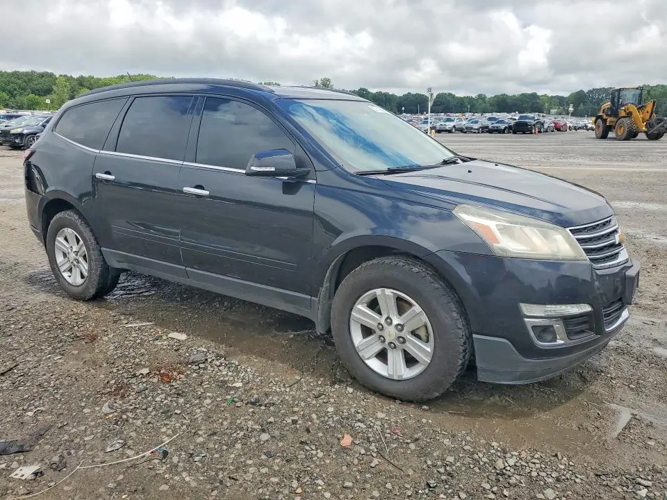 2014 CHEVROLET TRAVERSE LT  