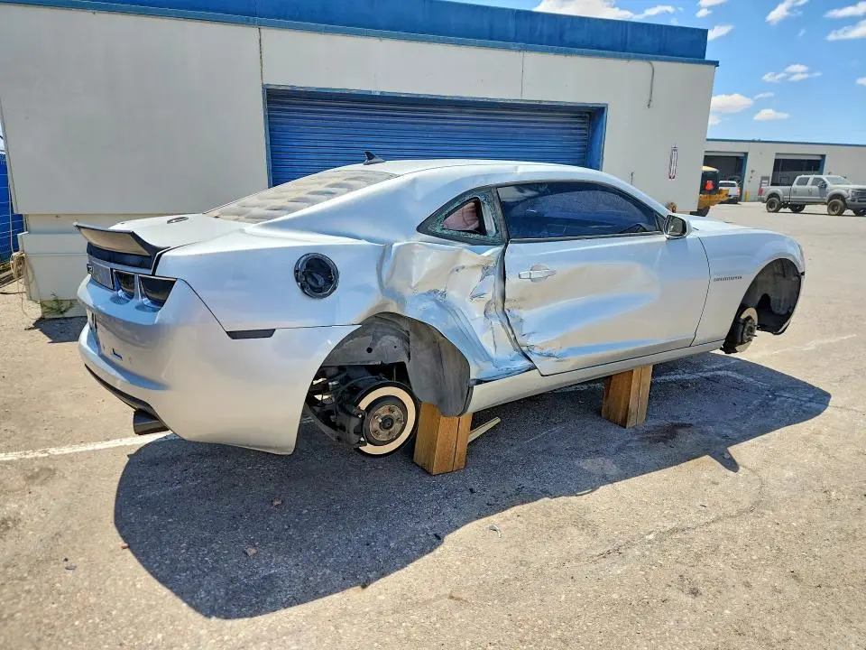 2011 CHEVROLET CAMARO LT  