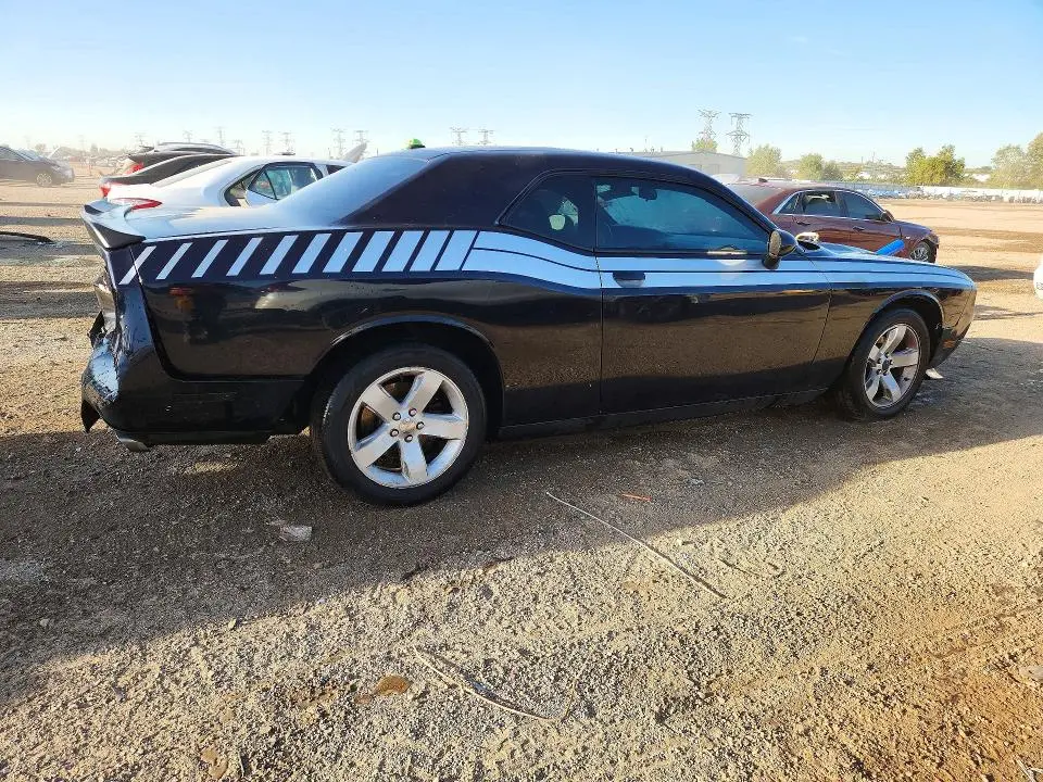 2012 DODGE CHALLENGER SXT  
