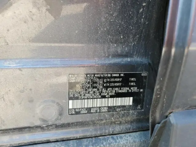 2022 TOYOTA RAV4 XLE  