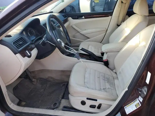 2012 VOLKSWAGEN PASSAT SEL  