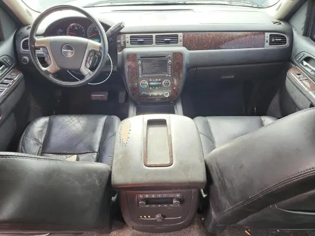 2010 GMC YUKON DENALI  