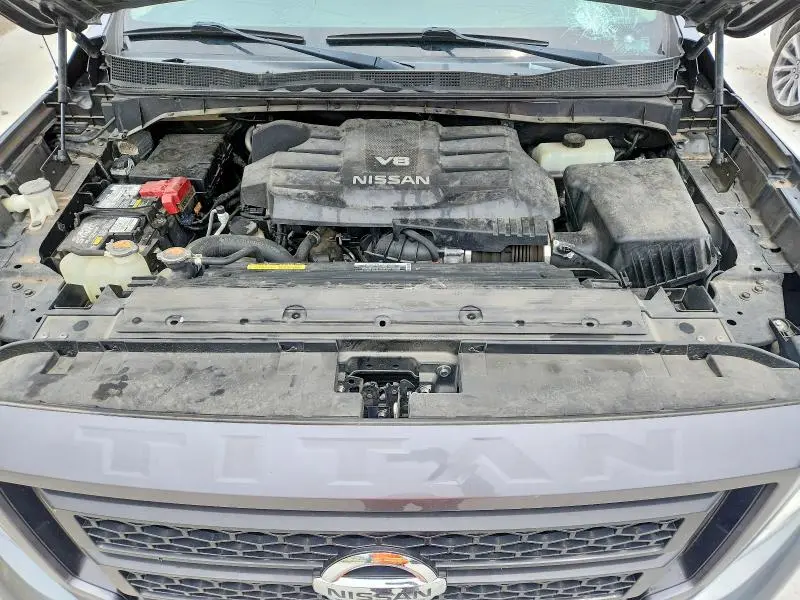 2020 NISSAN TITAN SV  