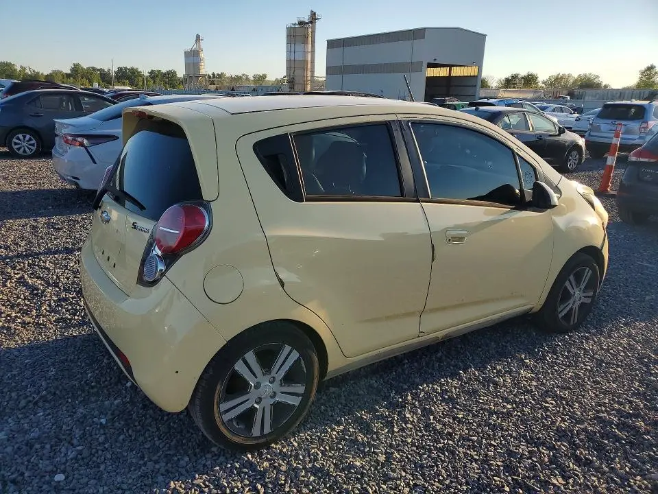 2014 CHEVROLET SPARK 1LT  