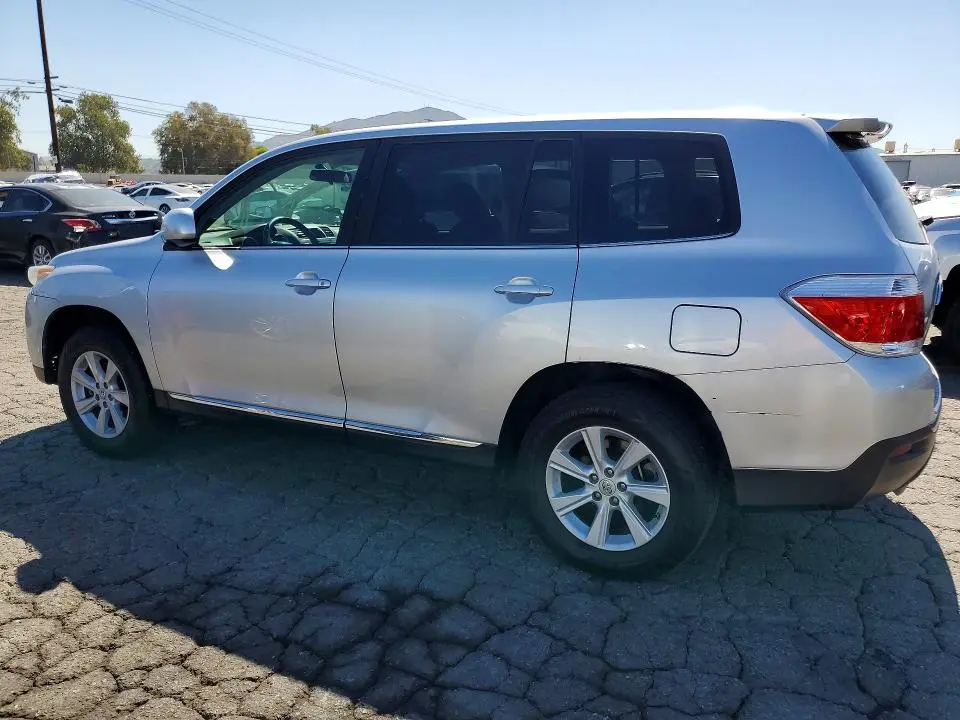 2012 TOYOTA HIGHLANDER BASE  