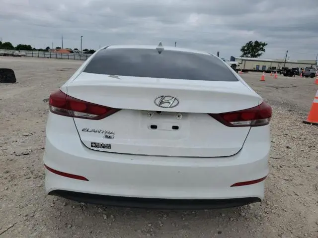 2018 HYUNDAI ELANTRA SE