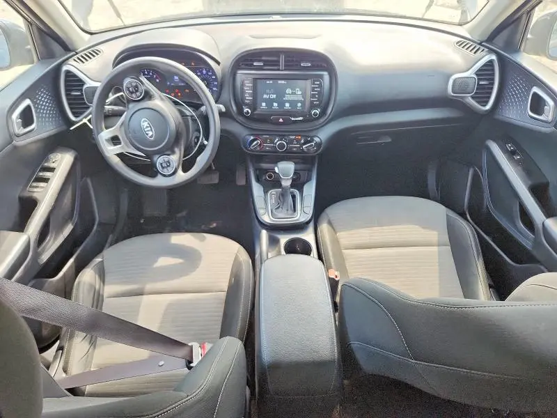 2020 KIA SOUL S  