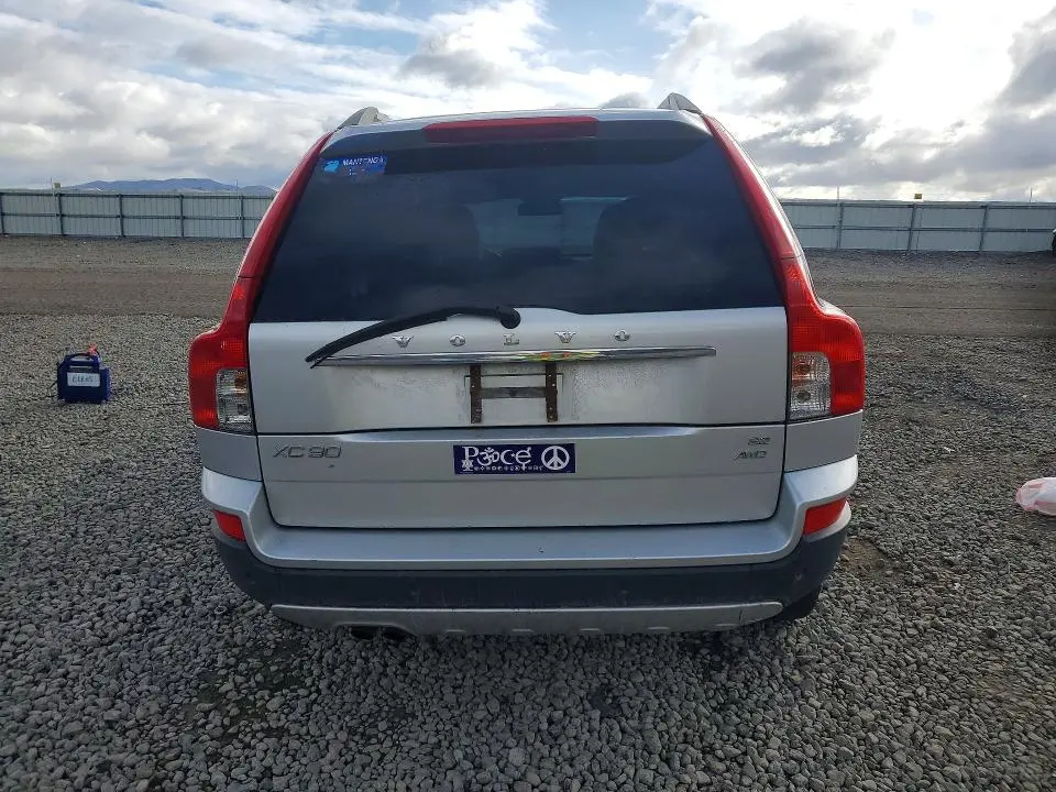 2010 VOLVO XC90   