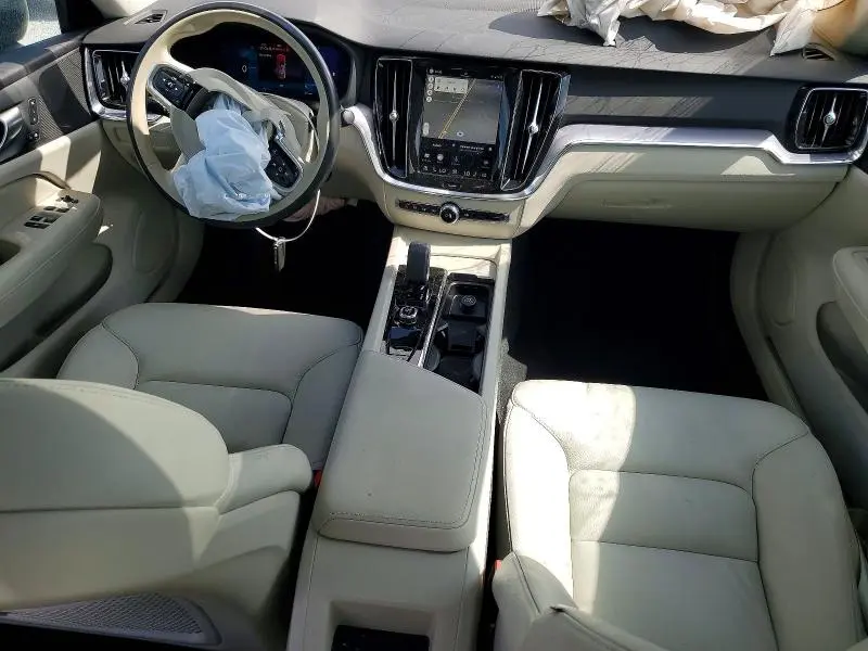 2025 VOLVO S60 CORE  