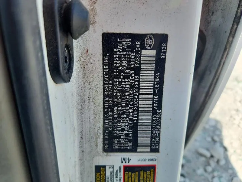 2010 TOYOTA CAMRY LE  