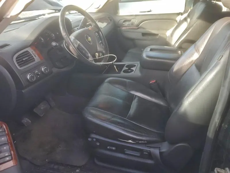 2011 CHEVROLET TAHOE K1500 LT  