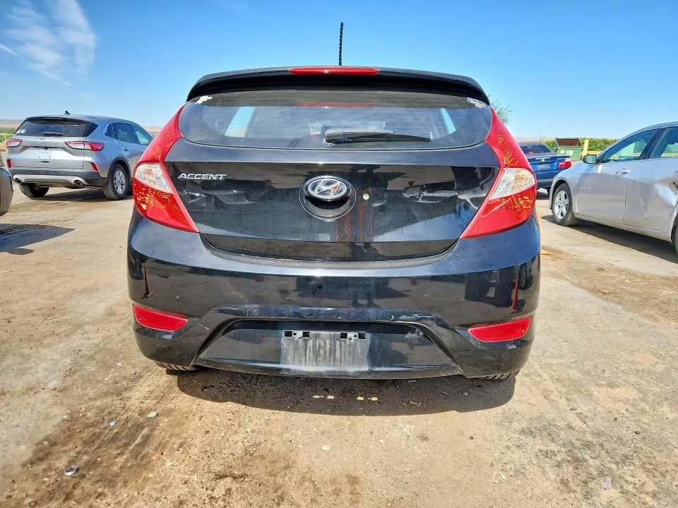 2012 HYUNDAI ACCENT GLS  