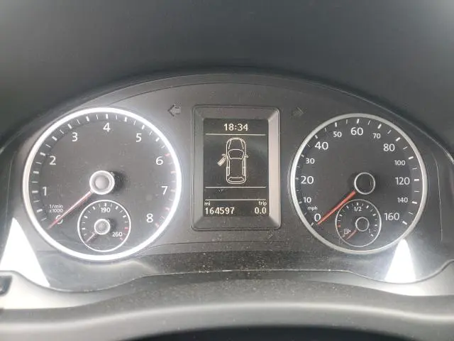 2013 VOLKSWAGEN TIGUAN S  
