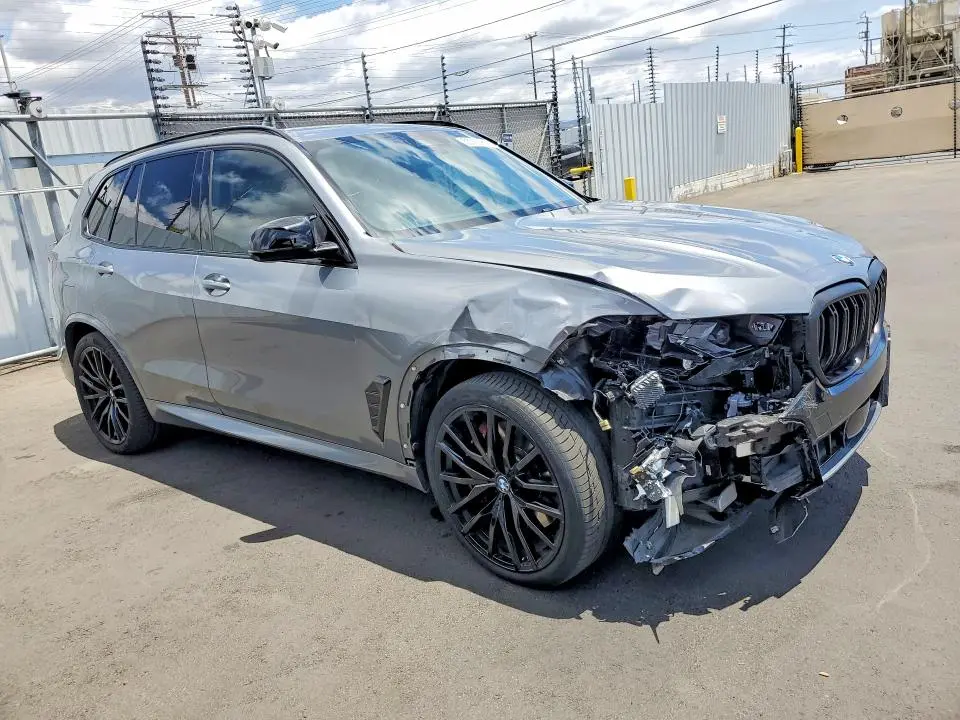 2024 BMW X5 M60I  