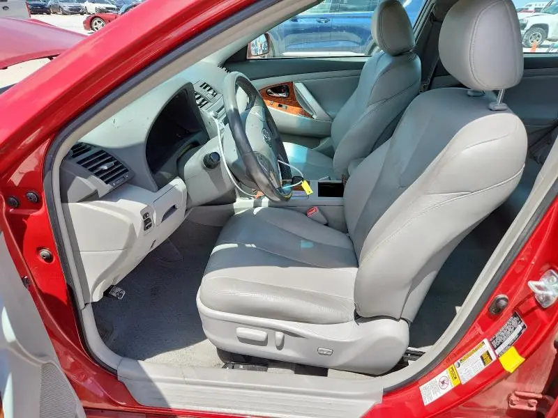 2011 TOYOTA CAMRY BASE