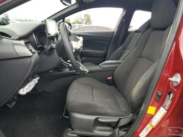 2019 TOYOTA C-HR XLE