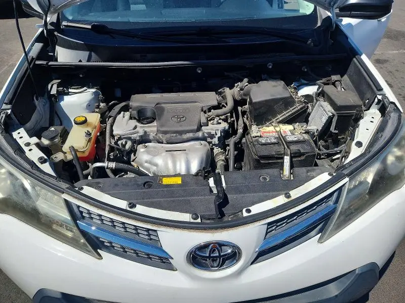 2014 TOYOTA RAV4 LE  