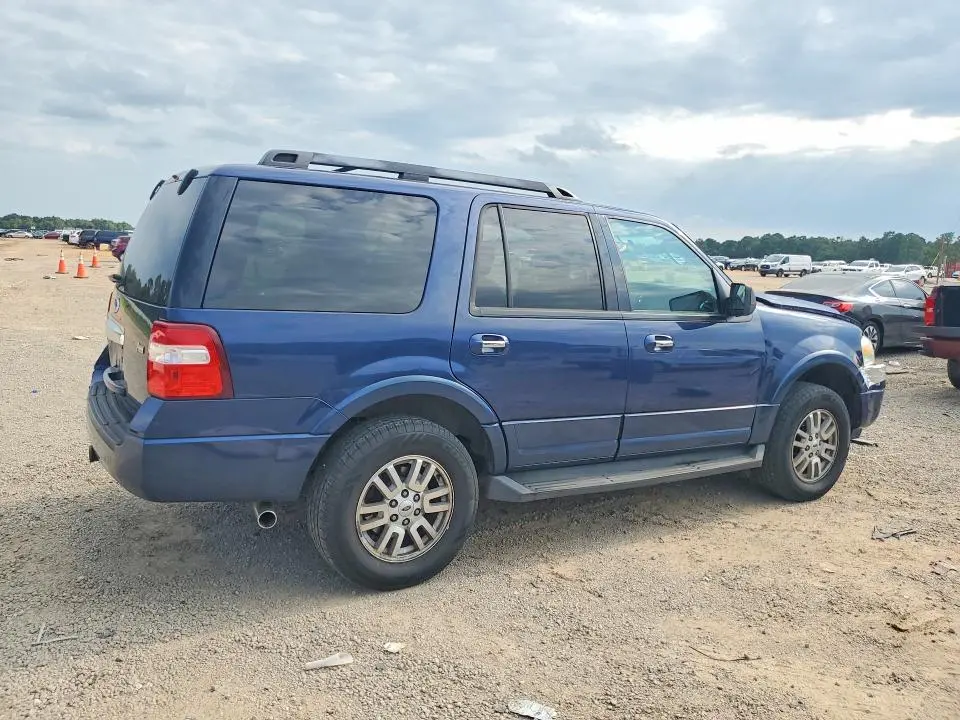 2011 FORD EXPEDITION XLT  