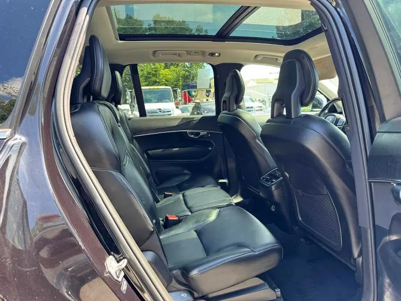 2020 VOLVO XC90 T5 MOMENTUM  