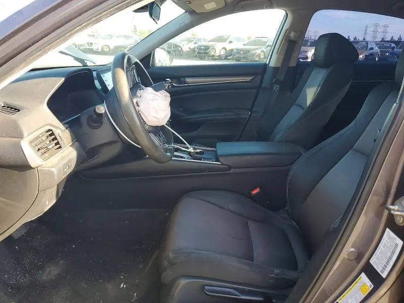 2019 HONDA ACCORD LX  