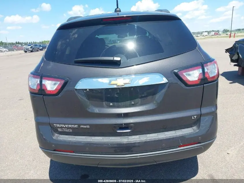 2017 CHEVROLET TRAVERSE 2LT