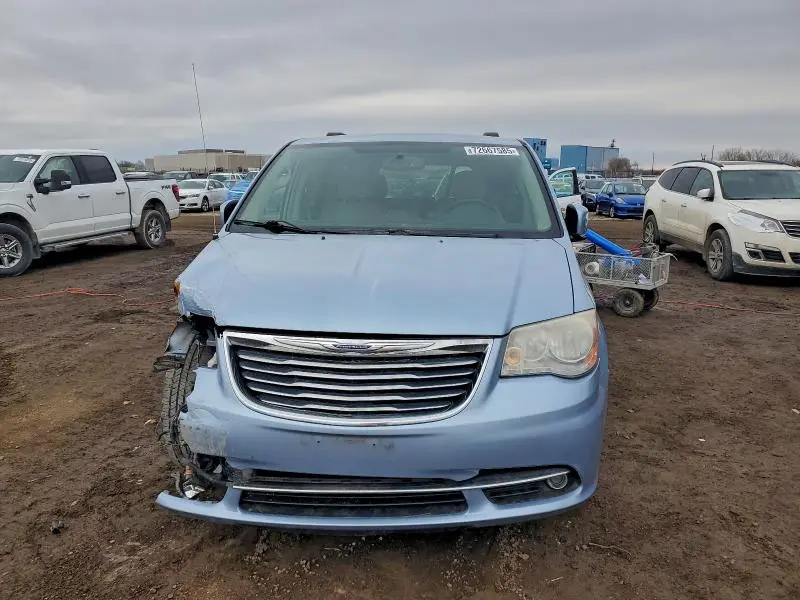 2013 CHRYSLER TOWN & COUNTRY TOURING  