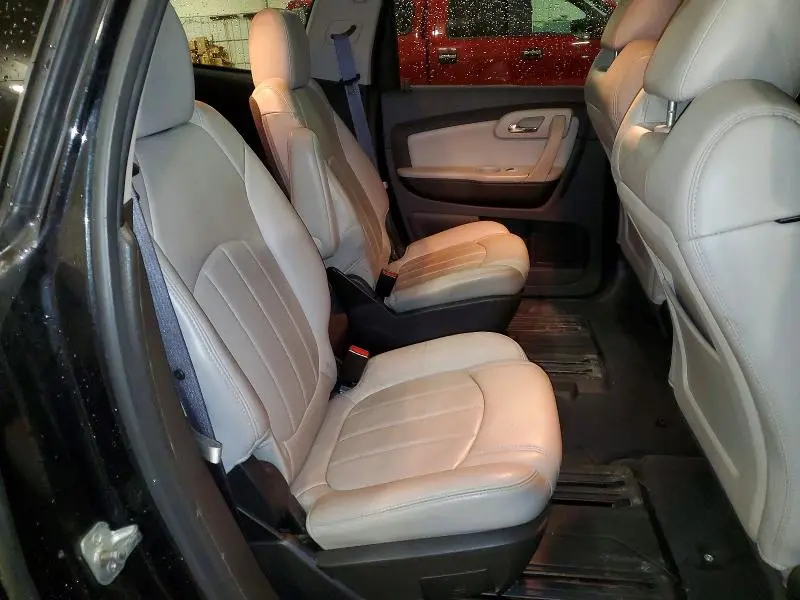 2011 CHEVROLET TRAVERSE LTZ  
