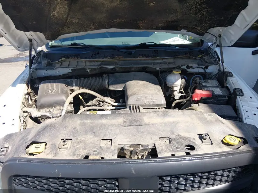 2018 RAM 1500 TRADESMAN  4X2 5'7 BOX