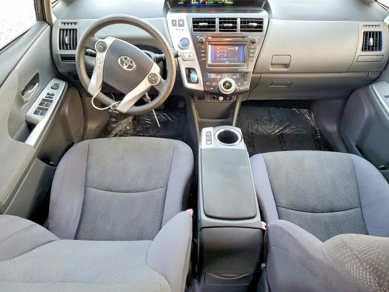 2013 TOYOTA PRIUS V   