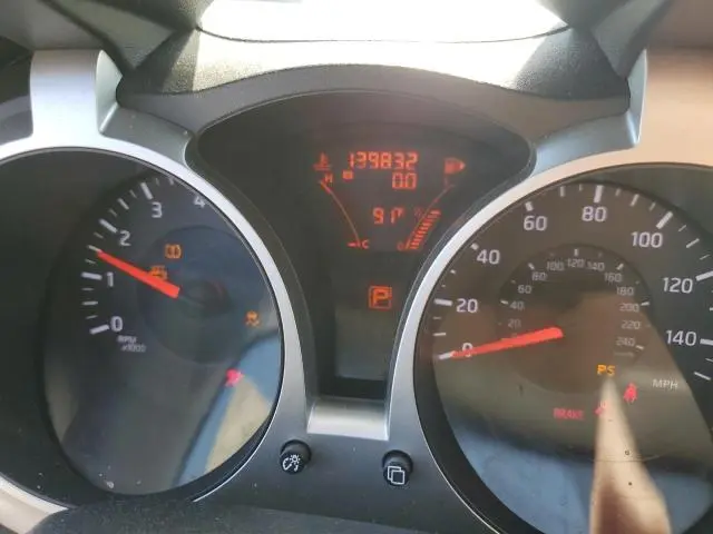 2013 NISSAN JUKE S  