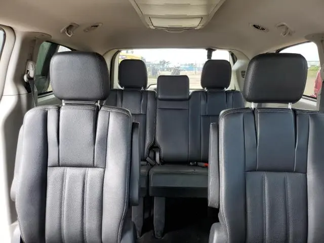 2017 DODGE GRAND CARAVAN CREW  