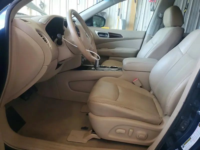 2013 NISSAN PATHFINDER S  