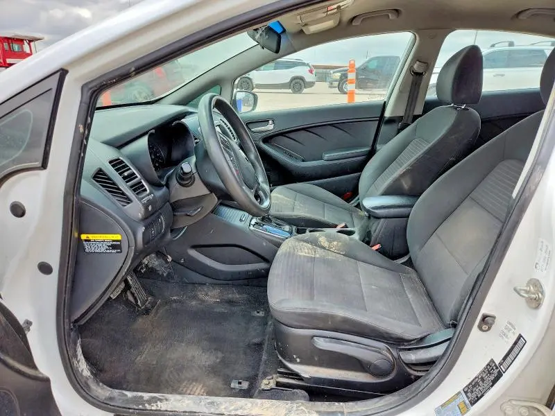 2018 KIA FORTE LX  