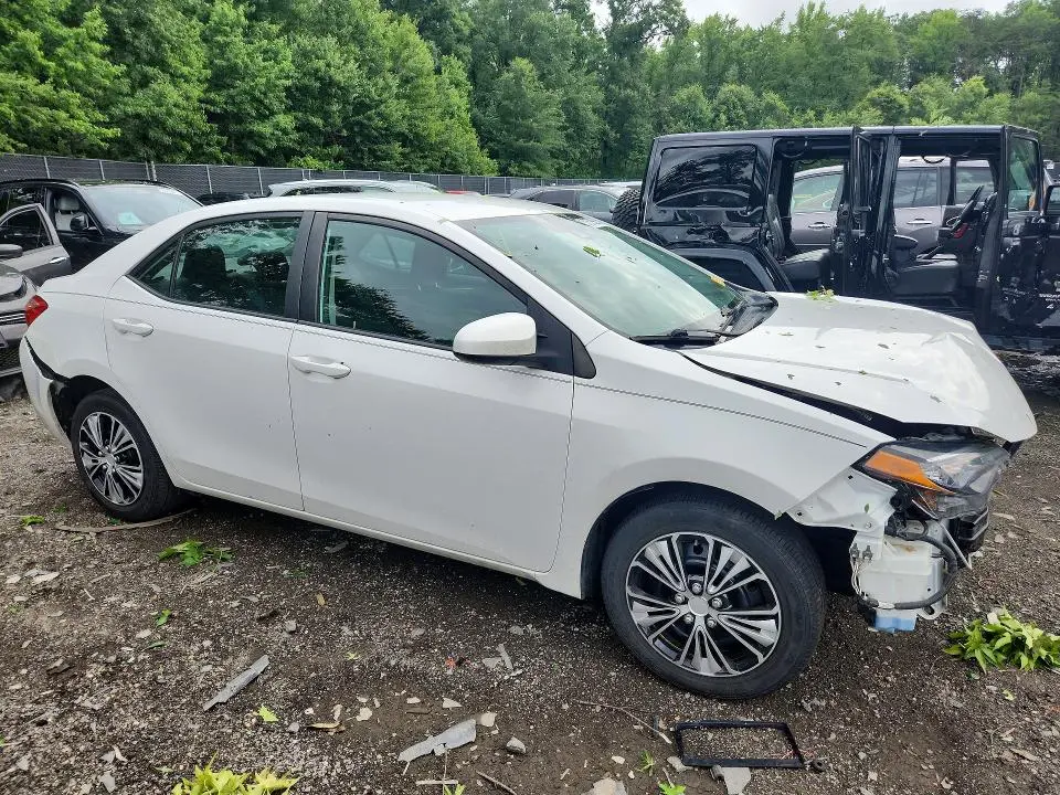 2018 TOYOTA COROLLA LE  