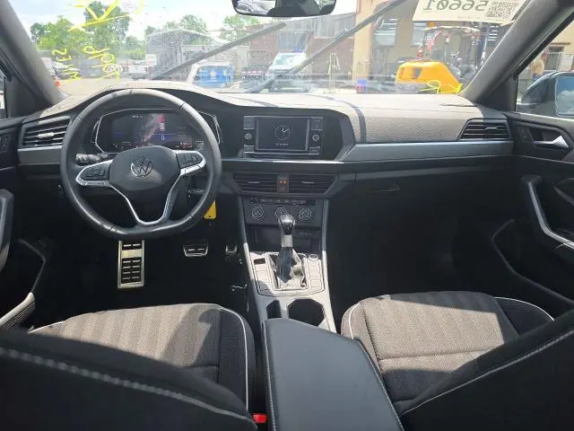 2024 VOLKSWAGEN JETTA SPORT  
