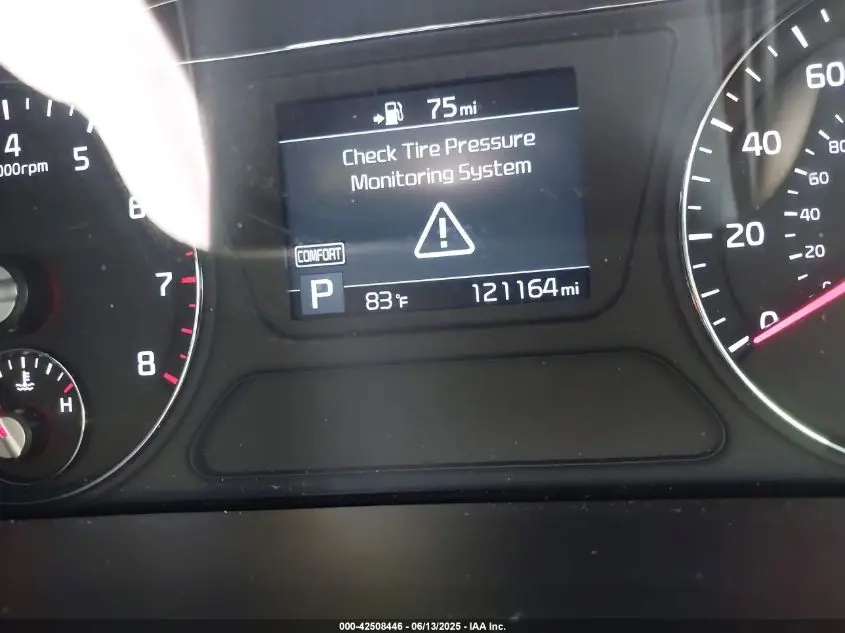 2019 KIA SORENTO 2.4L LX